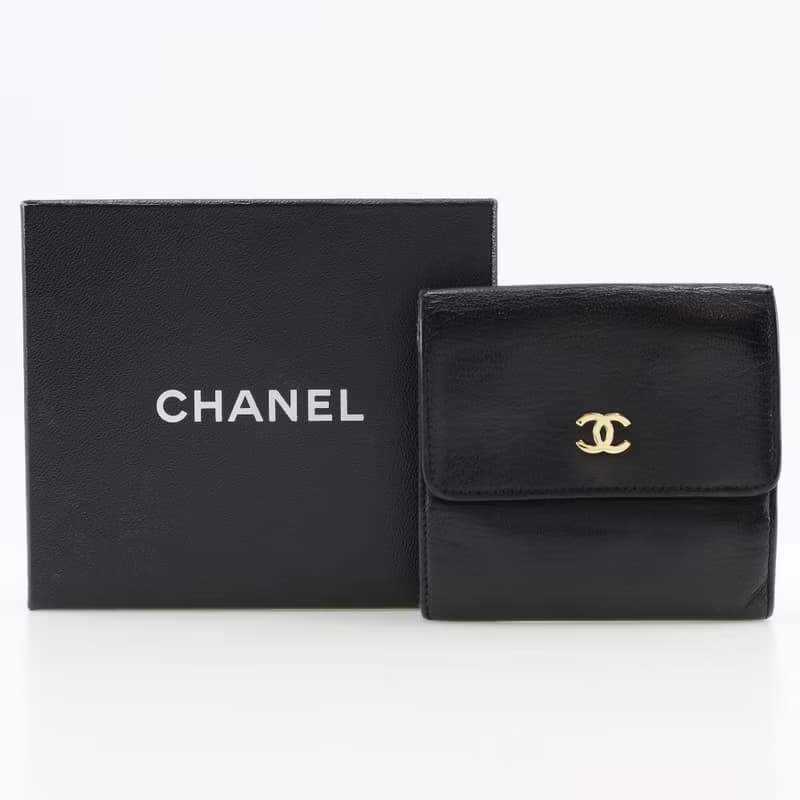 【日本直送】シャネル CHANEL ココマーク 二つ折り財布 Wホック A13456 カーフ 黒 レディース【中古】