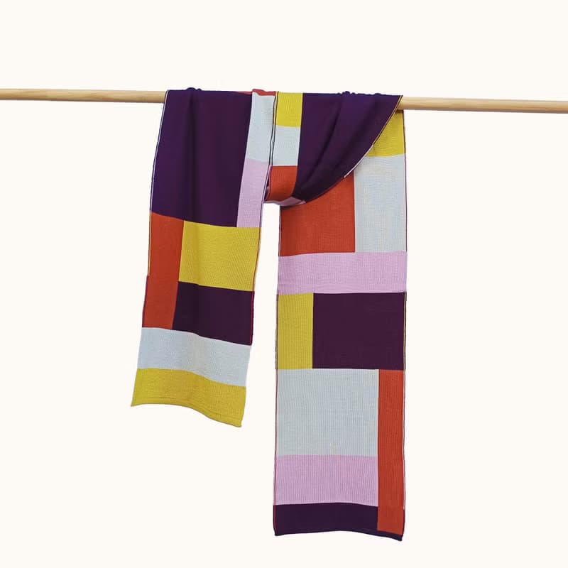 Landscape scarf made of pure merino wool in warm colors. Super high quality yarn