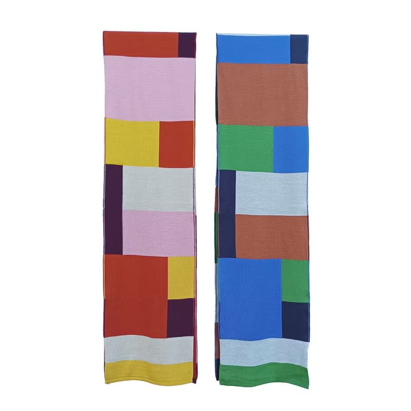 Landscape scarf made of pure merino wool in warm colors. Super high quality yarn