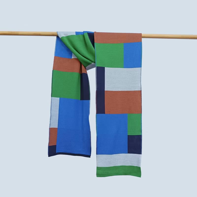 Landscape scarf made of pure merino wool in warm colors. Super high quality yarn