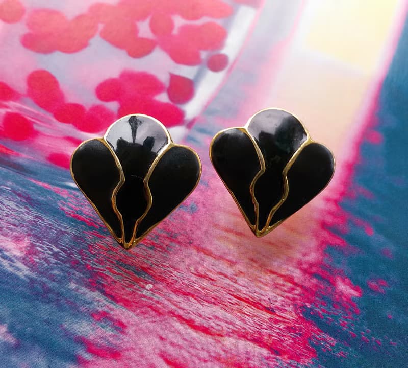 Vintage Jewelry 西洋古董飾品 黑色調 花瓣 簡約 針式耳環