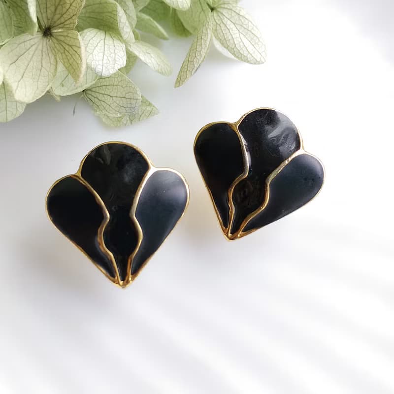 Vintage Jewelry 西洋古董飾品 黑色調 花瓣 簡約 針式耳環