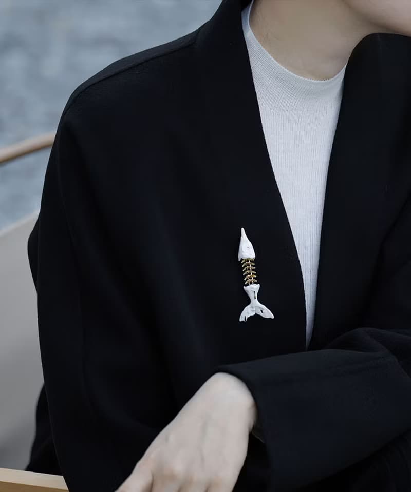 魚骨魚 - 新品獨特個性超酷大衣陶瓷胸針