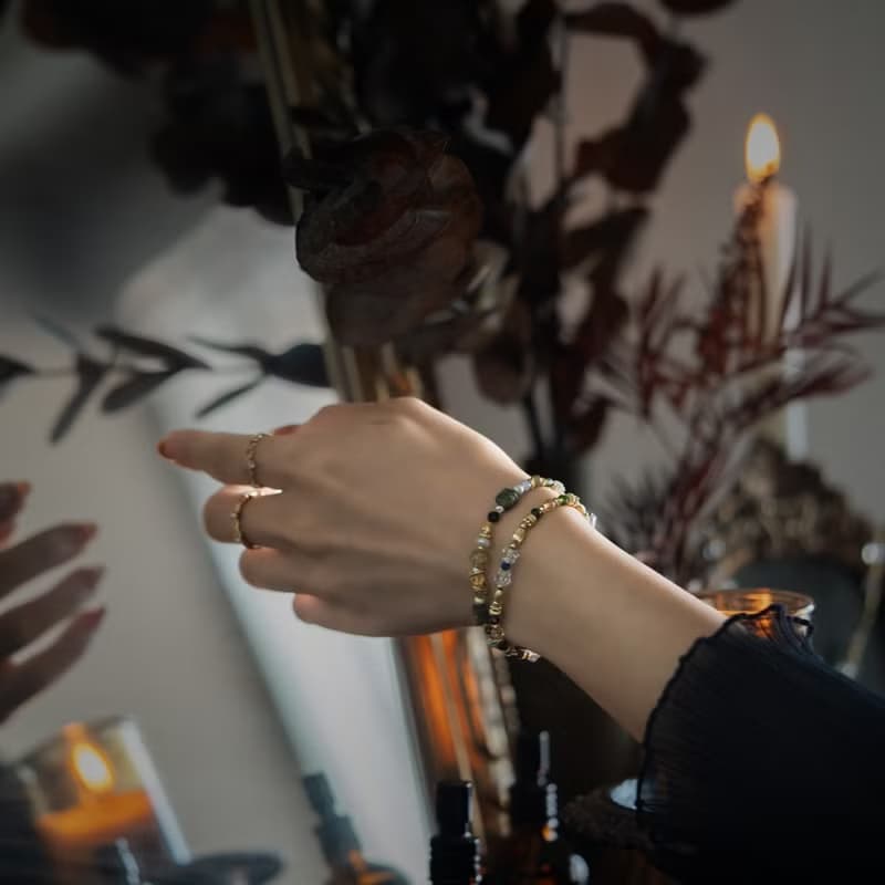 幸福環環結 I 白水晶藍晶紅石榴手鍊 C1676