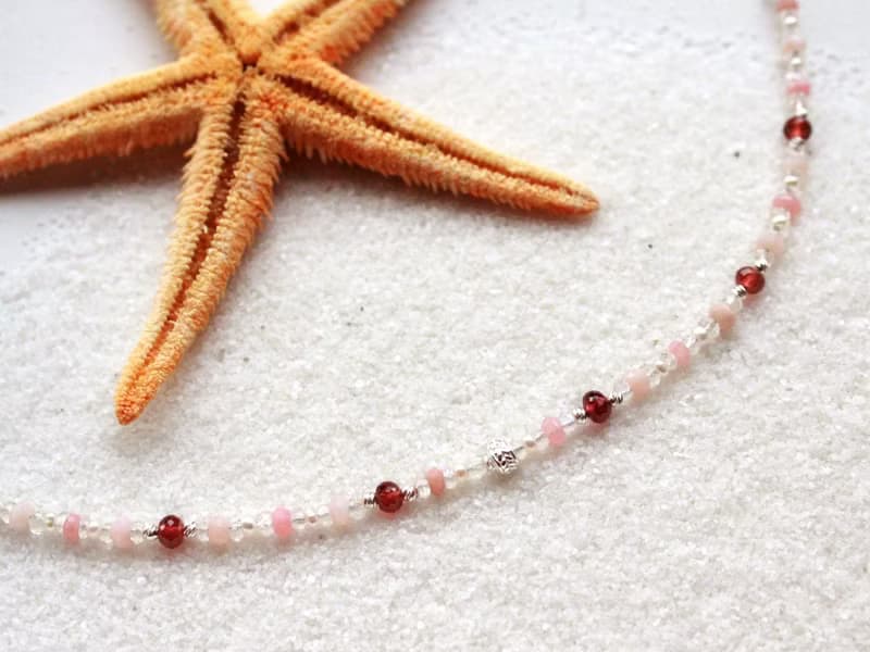 Journal 星砂糖罐-丹緋 / 天然粉蛋白石、石榴、月光石、珍珠純銀手鍊