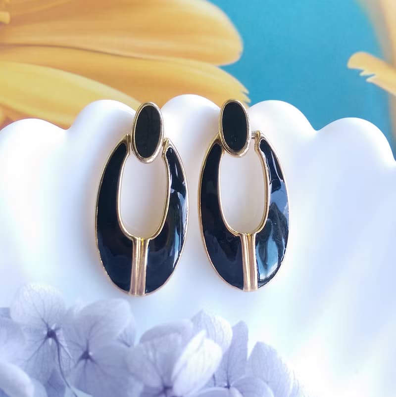 Vintage Jewelry 西洋古董飾品 黑色調 復古摩登優雅 針式耳環