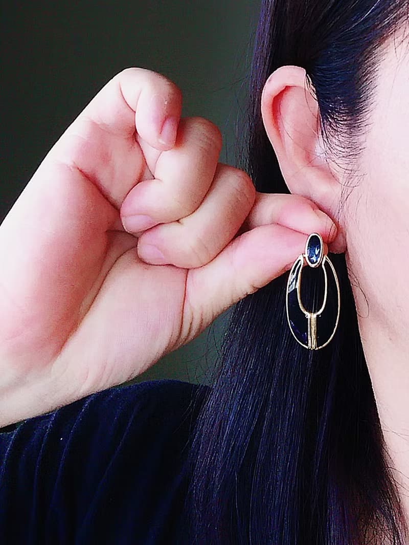 Vintage Jewelry 西洋古董飾品 黑色調 復古摩登優雅 針式耳環