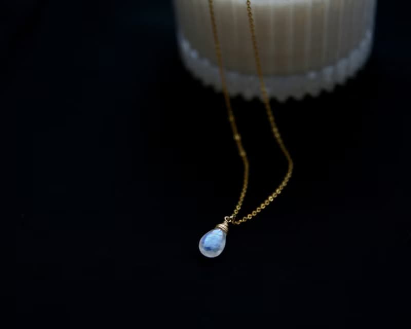 無垢 月光石項鍊 藍暈