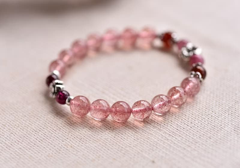 透體草莓晶+石榴石+粉碧璽純銀花朵水晶手鍊