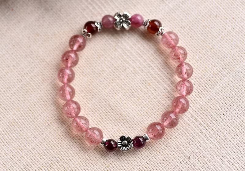 透體草莓晶+石榴石+粉碧璽純銀花朵水晶手鍊