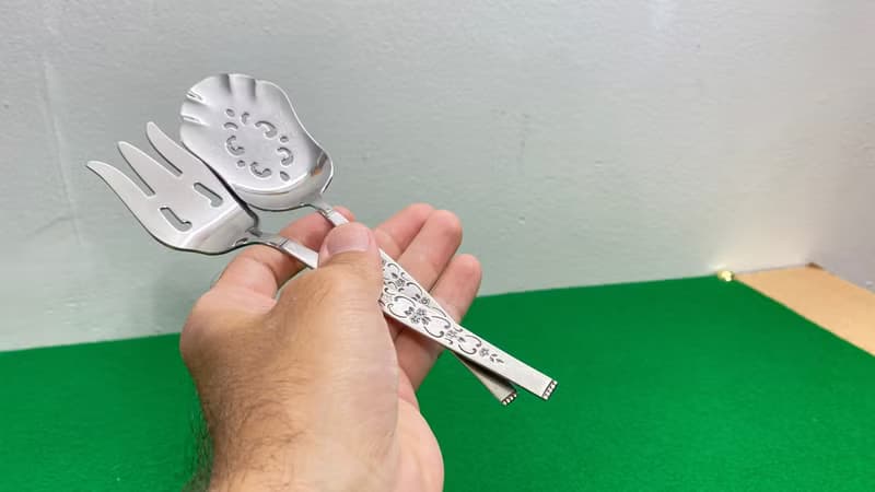 穿孔服務湯匙和叉子不銹鋼復古銀器送給母親的禮物