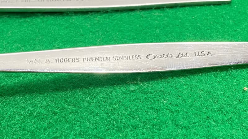 穿孔服務湯匙和叉子不銹鋼復古銀器送給母親的禮物