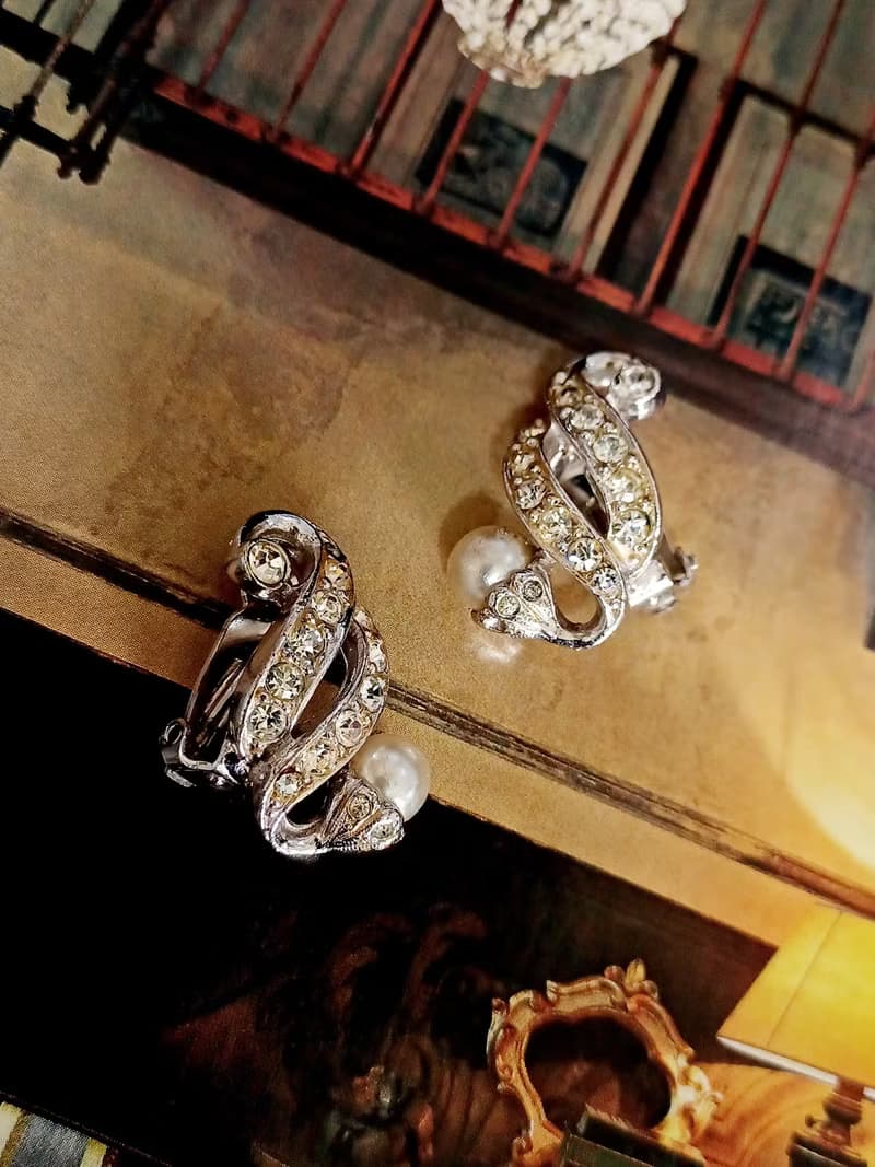 vintage jewelry  高雅萊茵鑲珠 夾式耳環