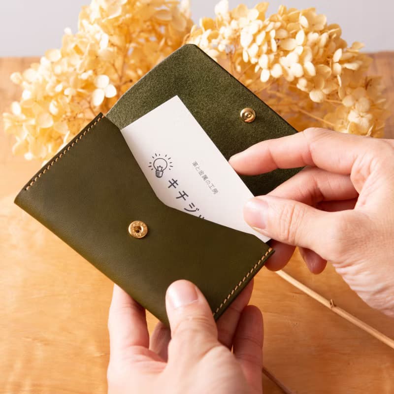 シンプルなマチつきカードケース 名刺入れ　Patan-card マチつき #Olive【入学祝】【就職祝】【カスタム可能なギフト】
