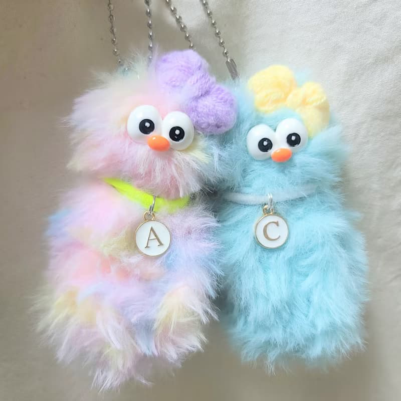 Cute and fun keychain. Bowlly friends.