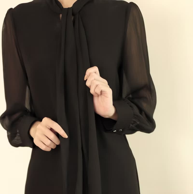 雪紡圍巾領及袖高質感柔軟黑裙子