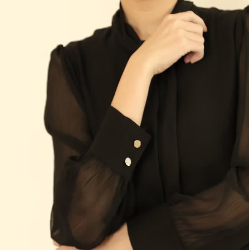 雪紡圍巾領及袖高質感柔軟黑裙子