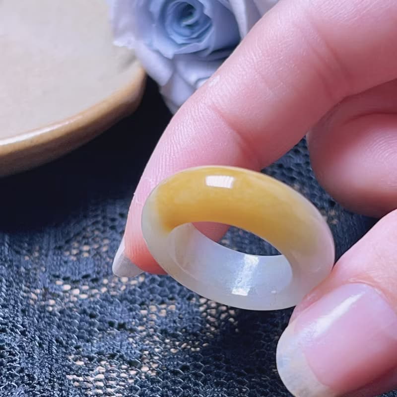 【求‧緣】飄黃翡翡翠戒指戒圈 | 國際12圍 | 天然緬甸玉翡翠A貨