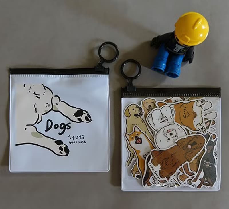 【快速出貨】Dogs霧面防水行李箱貼紙