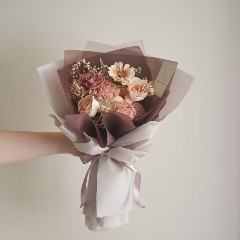 /暖色系莫蘭迪花束/畢業花束 情人節花束 求婚花束 生日 捧花