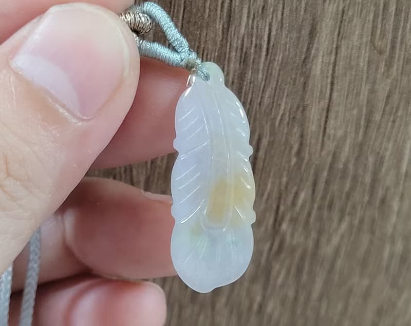 【親翠】天然翡翠 冰淡紫底飄花羽毛仙氣項鍊 送禮首選