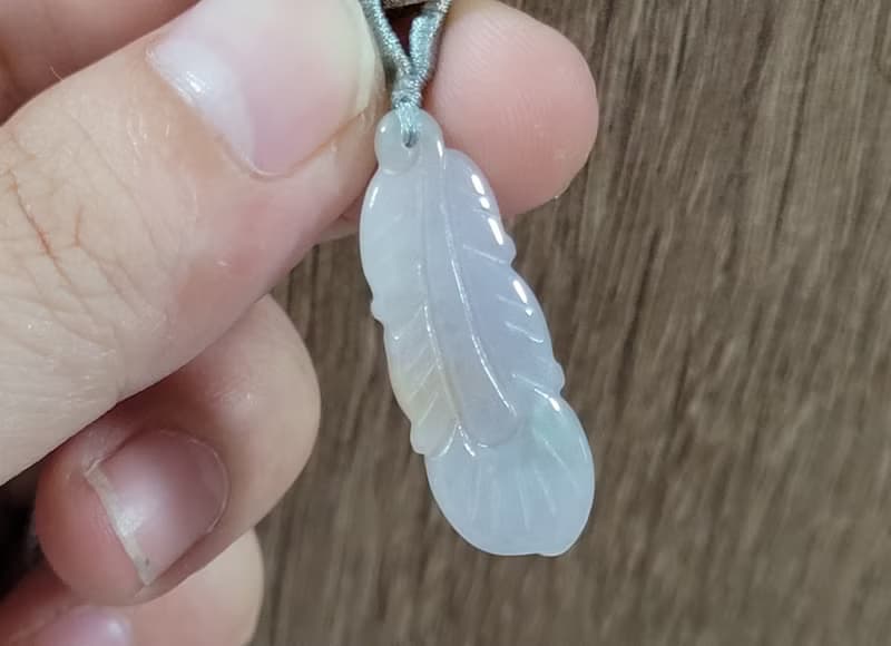 【親翠】天然翡翠 冰淡紫底飄花羽毛仙氣項鍊 送禮首選