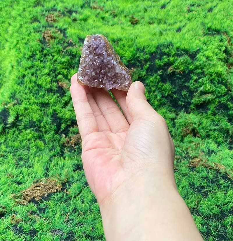 能量擺飾-天然原皮原礦可愛山形紫晶簇 紫水晶 財運水晶 快速出貨
