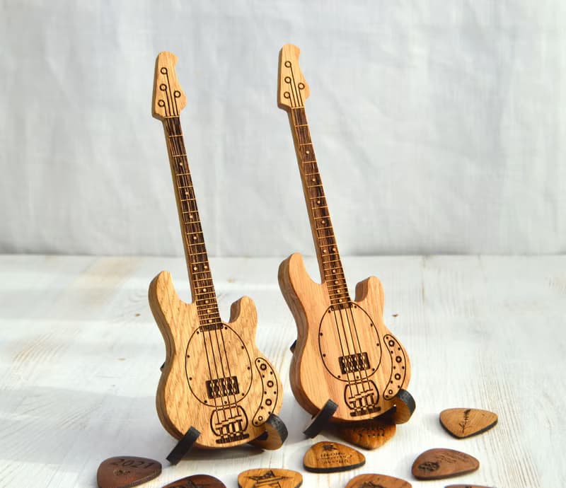 低音吉他个性化挑选框与刻镐  木镐持有人的礼物