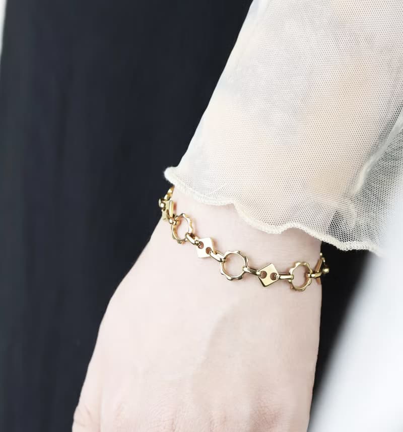 太陽花齒輪手鍊 316L醫療鋼 / 金色