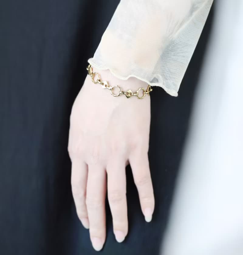 太陽花齒輪手鍊 316L醫療鋼 / 金色