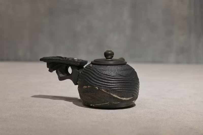 | 400cc | 大容量造型側把茶壺 側把壺 柴燒壺【臻麟陶藝】