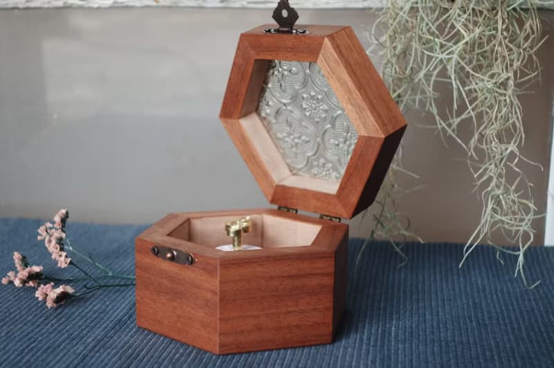ShouZhuo handmade---六角音樂盒