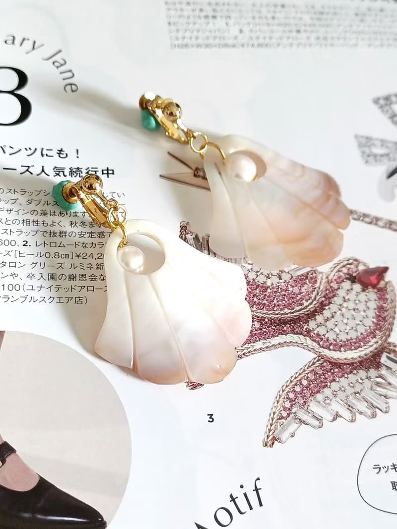 vintage jewelry  典雅氣質扇形珠貝 夾式耳環