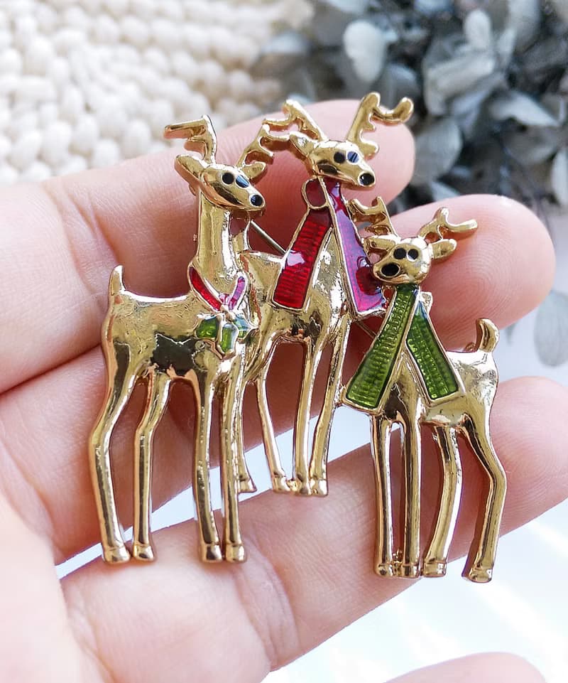 Vintage Jewelry 西洋古董飾品 聖誕 圍圍巾的馴鹿 別針