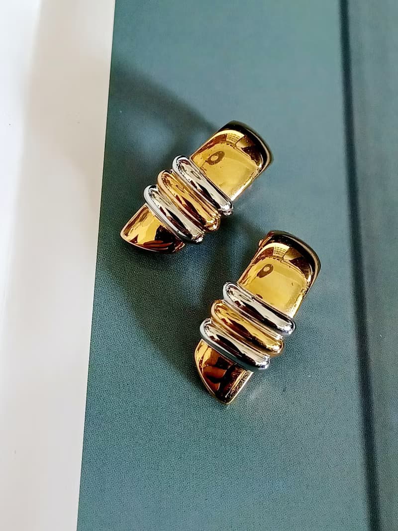 vintage jewelry  典雅金色方形橫紋夾式耳環