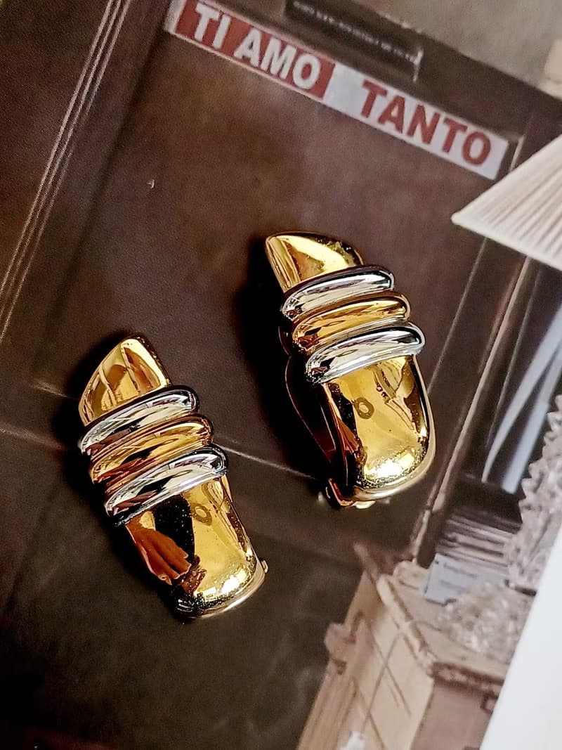 vintage jewelry  典雅金色方形橫紋夾式耳環