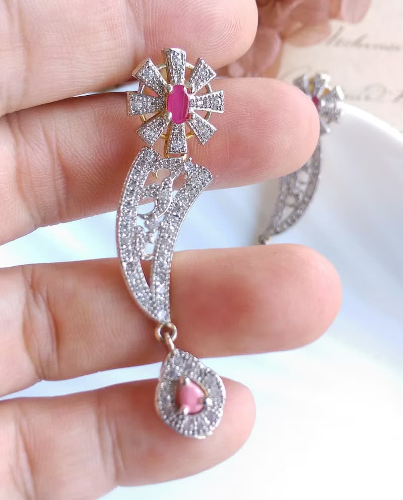 Vintage Jewelry 西洋古董飾品 典雅氣質 垂墜 小雛菊 針式耳環