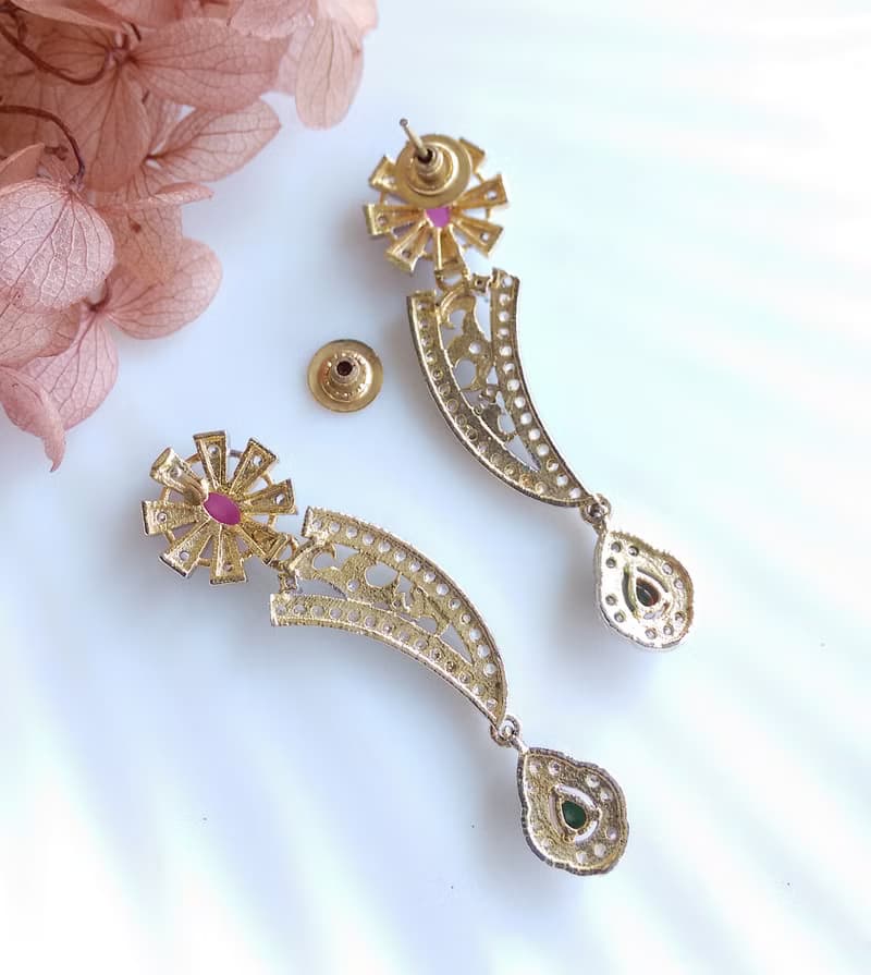 Vintage Jewelry 西洋古董飾品 典雅氣質 垂墜 小雛菊 針式耳環