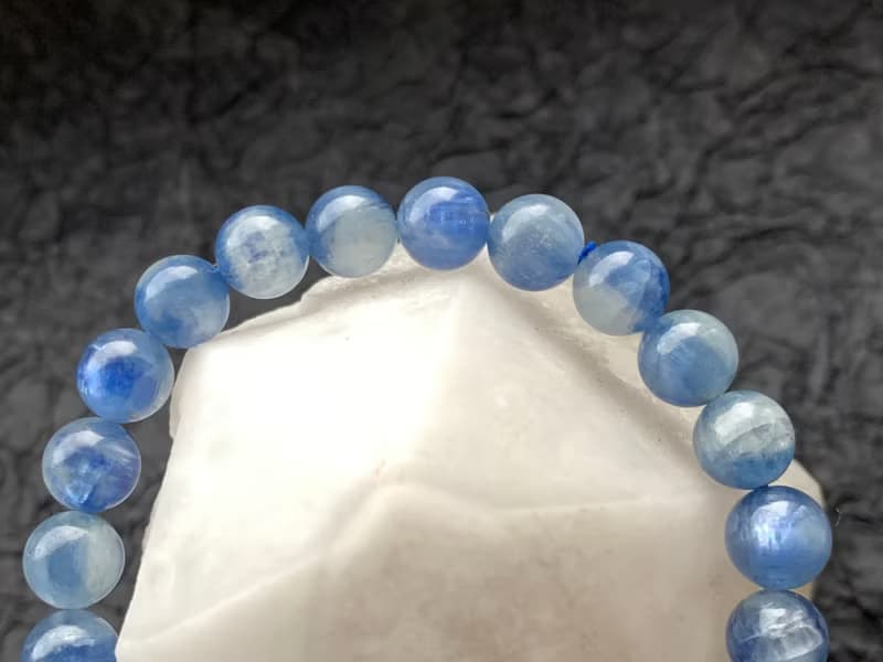 快速出貨 天然藍晶手鍊 無染色 適合靈修的寶石