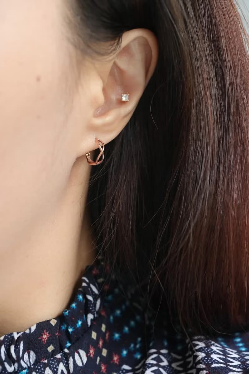 14K Infinity Cycle Earring ( Small) 無限圓圈耳扣耳環 (小)