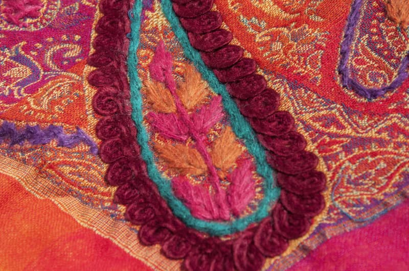 喀什米爾Cashmere 水煮羊毛披肩 針織圍巾 刺繡圍巾 羊絨披巾-花