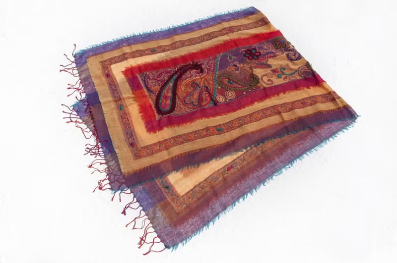 喀什米爾Cashmere 水煮羊毛披肩 針織圍巾 刺繡圍巾 羊絨披巾-花