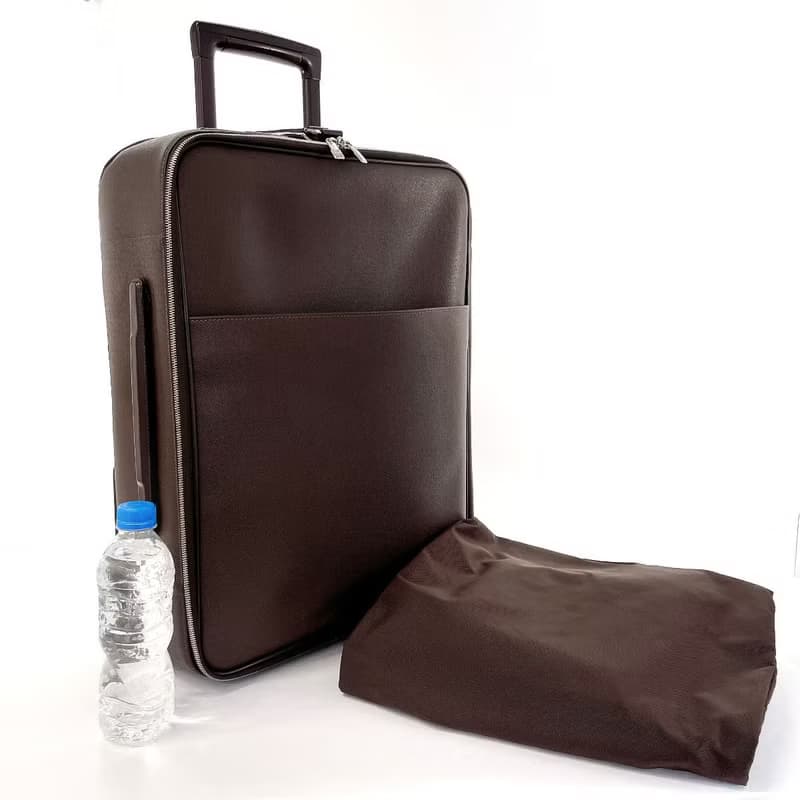 ルイヴィトン LOUIS VUITTON スーツケース・キャリーケース 旅行 トラベル M23313 ペガス 55 タイガ ブラウン/グリズリ