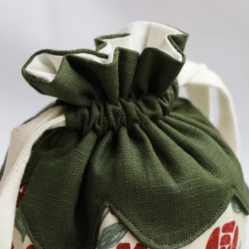 【 MY HANDMADE 】Little Flower 紅綠圓底束口袋 l 日