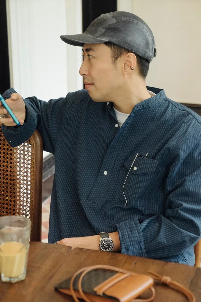 SHIRT 藍綠配色泡泡紗質感襯衫 寬鬆套頭舒適休閒條紋輕薄長袖衫