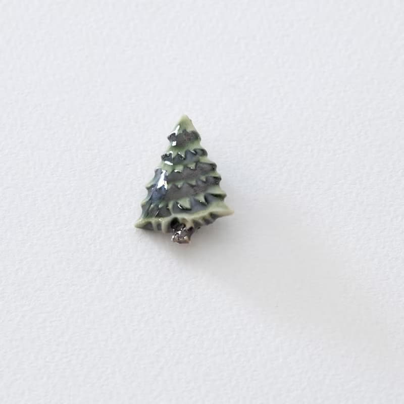 瓷器胸針  綠色小耶誕樹別針