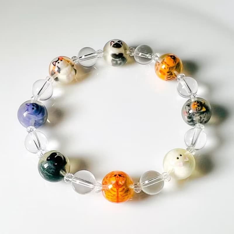 受注製作　猫の珠　香箱ちゃん　ネコブレスレット　クリスタル