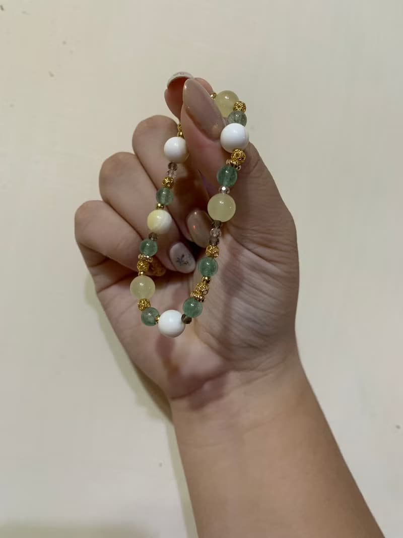 水晶手鍊 晶礦系列—白霧之森 綠草莓晶 摩根石 金線貝