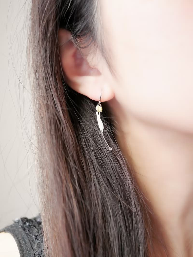 1輪チューリップ　イヤリング/ピアス