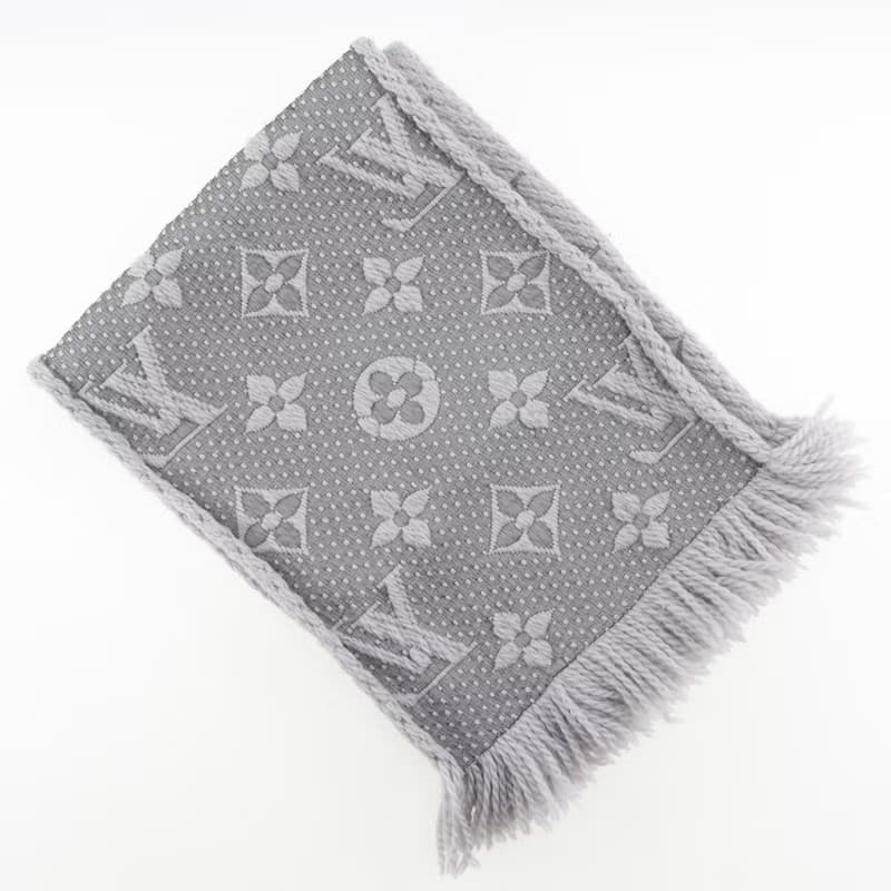 【日本直送】ルイ・ヴィトン LOUIS VUITTON エシャルプ・ロゴマニア マフラー マフラー M74742 ウール ユニセックス【中古】